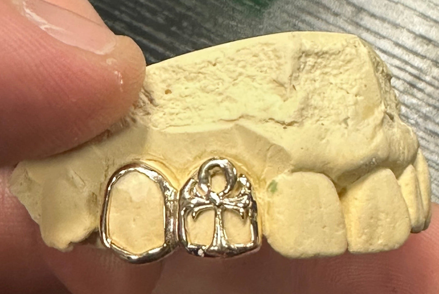 ANKH GRILLZ(3 TEETH PIECE)
