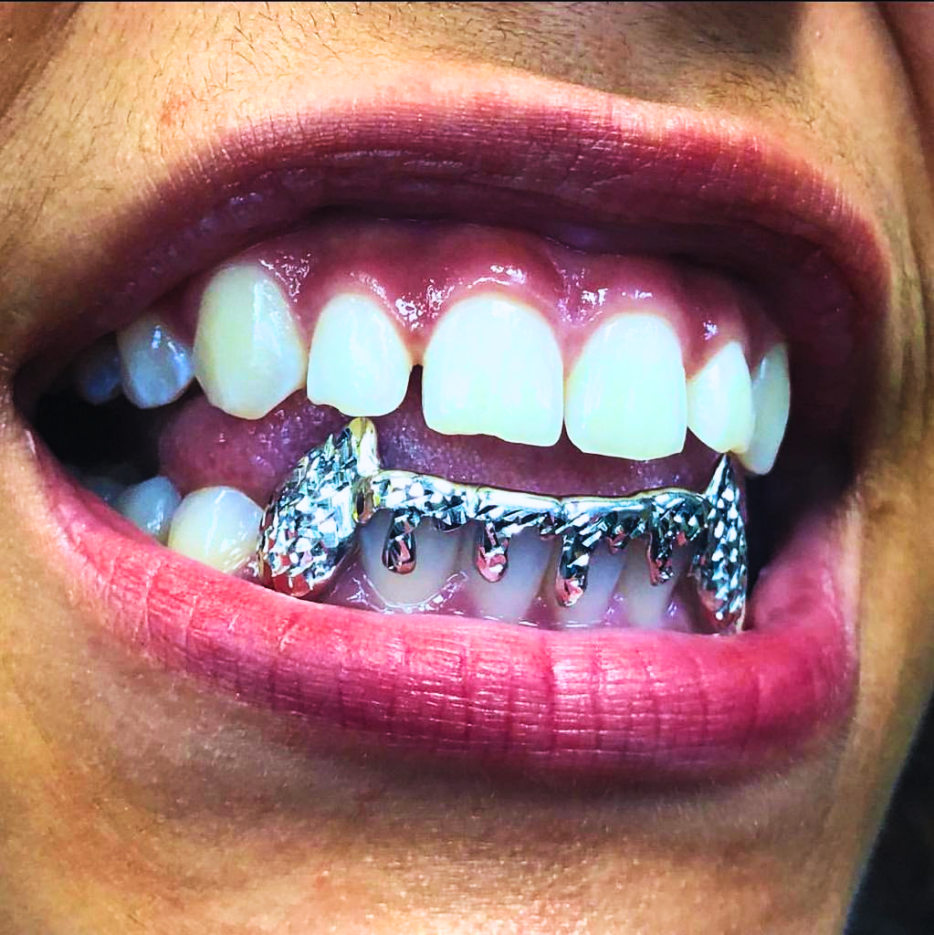 Drip Silver Grillz (Bottom 6 Only )