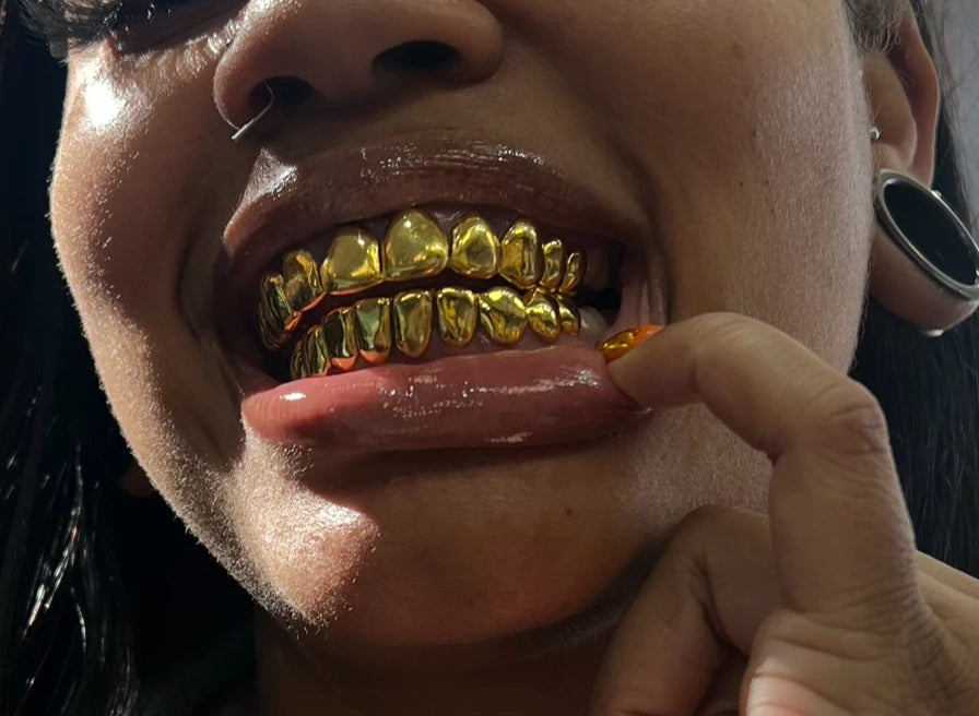 Gold Grillzz