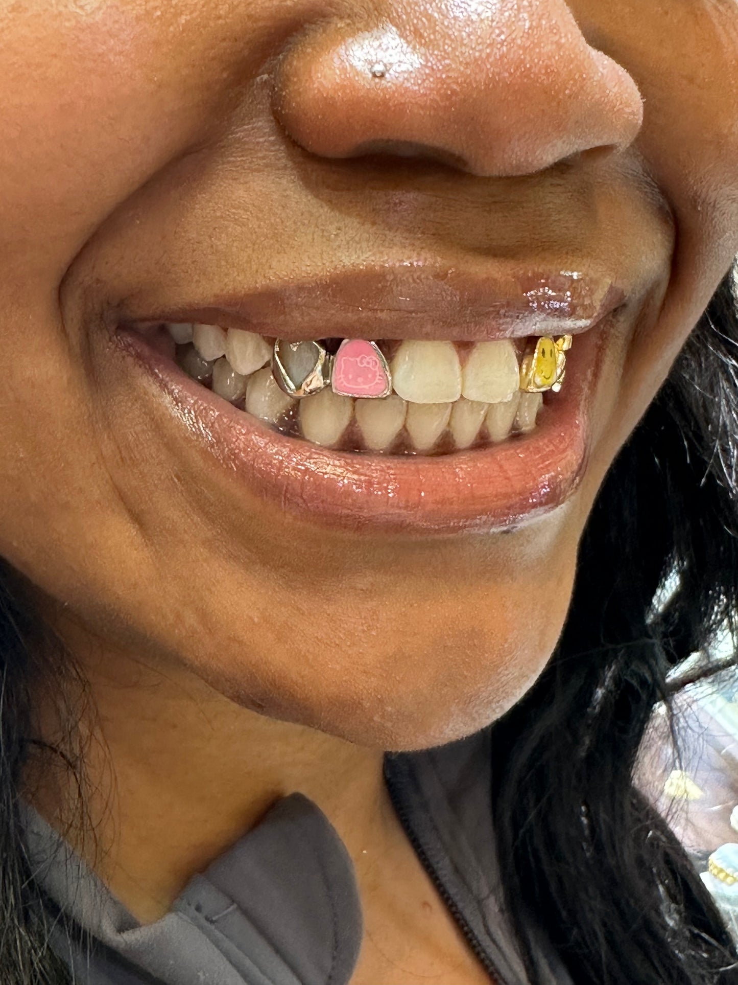 HELLO KITTY SMILEY